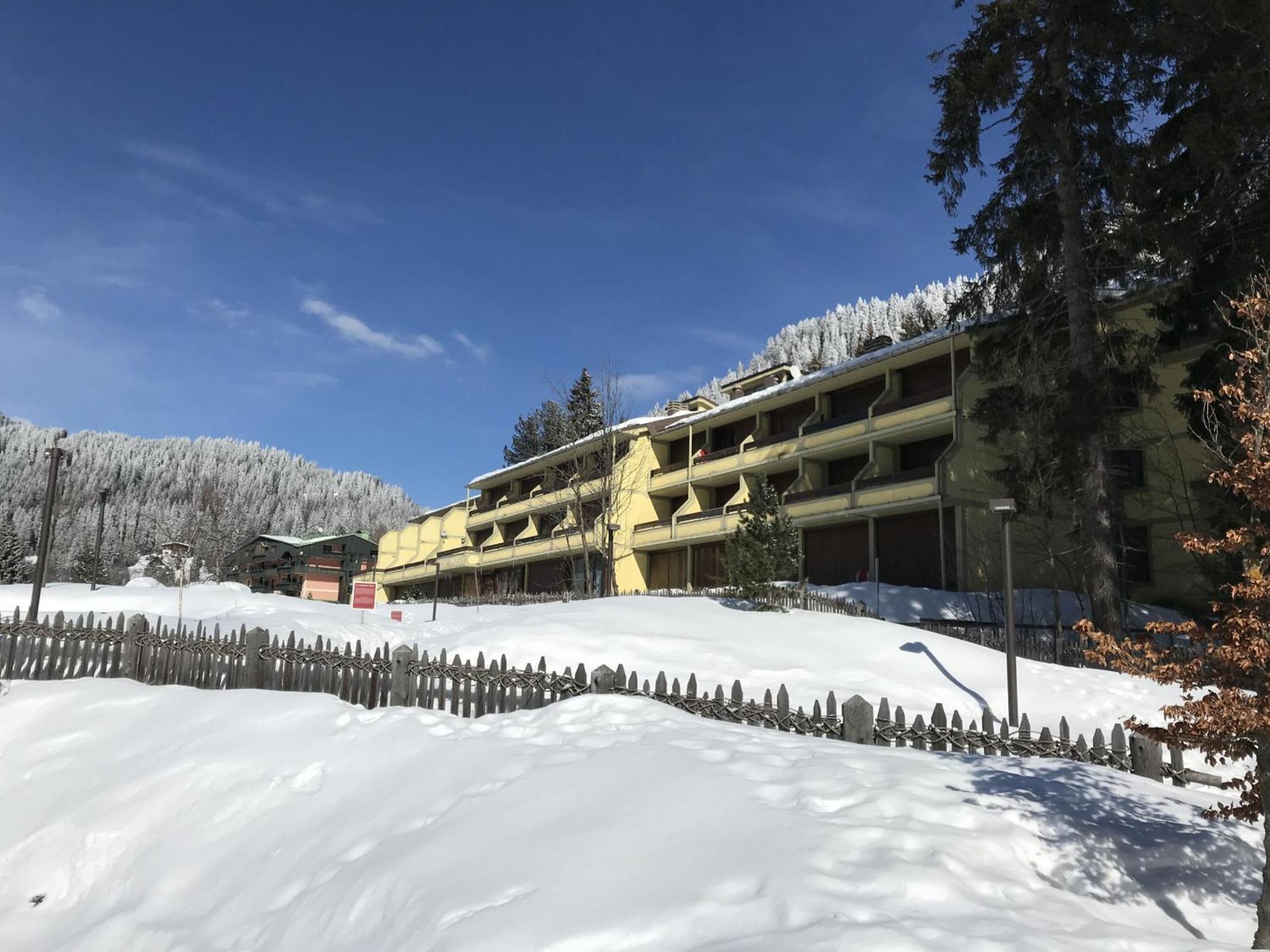 Residenza Silvana Madonna Extérieur photo